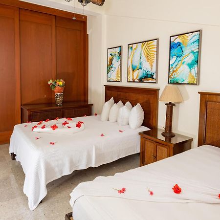 2 Story Oceanfront Penthouses On Cancun Beach! Cancún Exterior foto