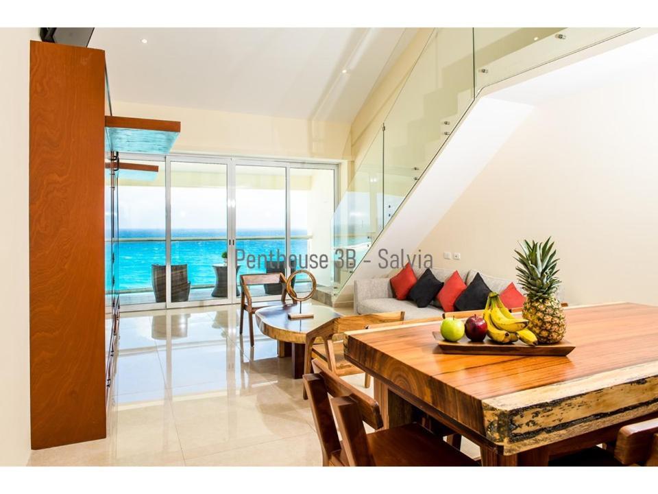 2 Story Oceanfront Penthouses On Cancun Beach! Cancún Exterior foto