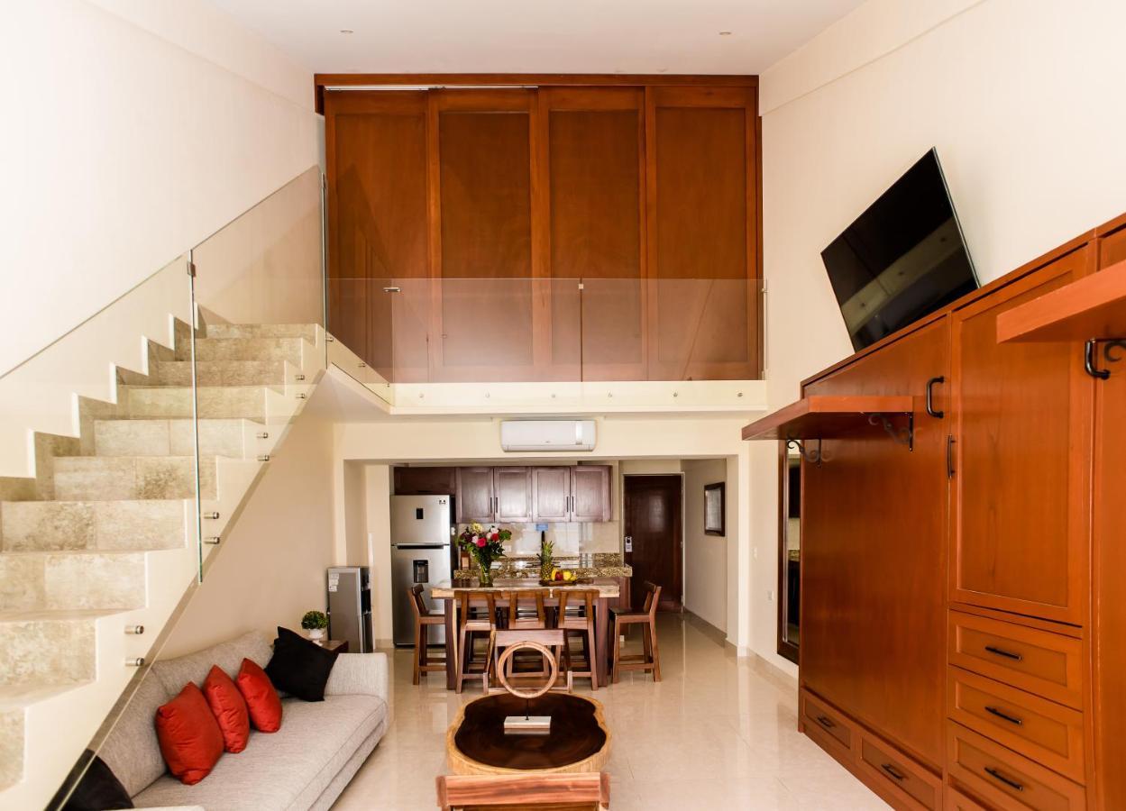 2 Story Oceanfront Penthouses On Cancun Beach! Cancún Exterior foto