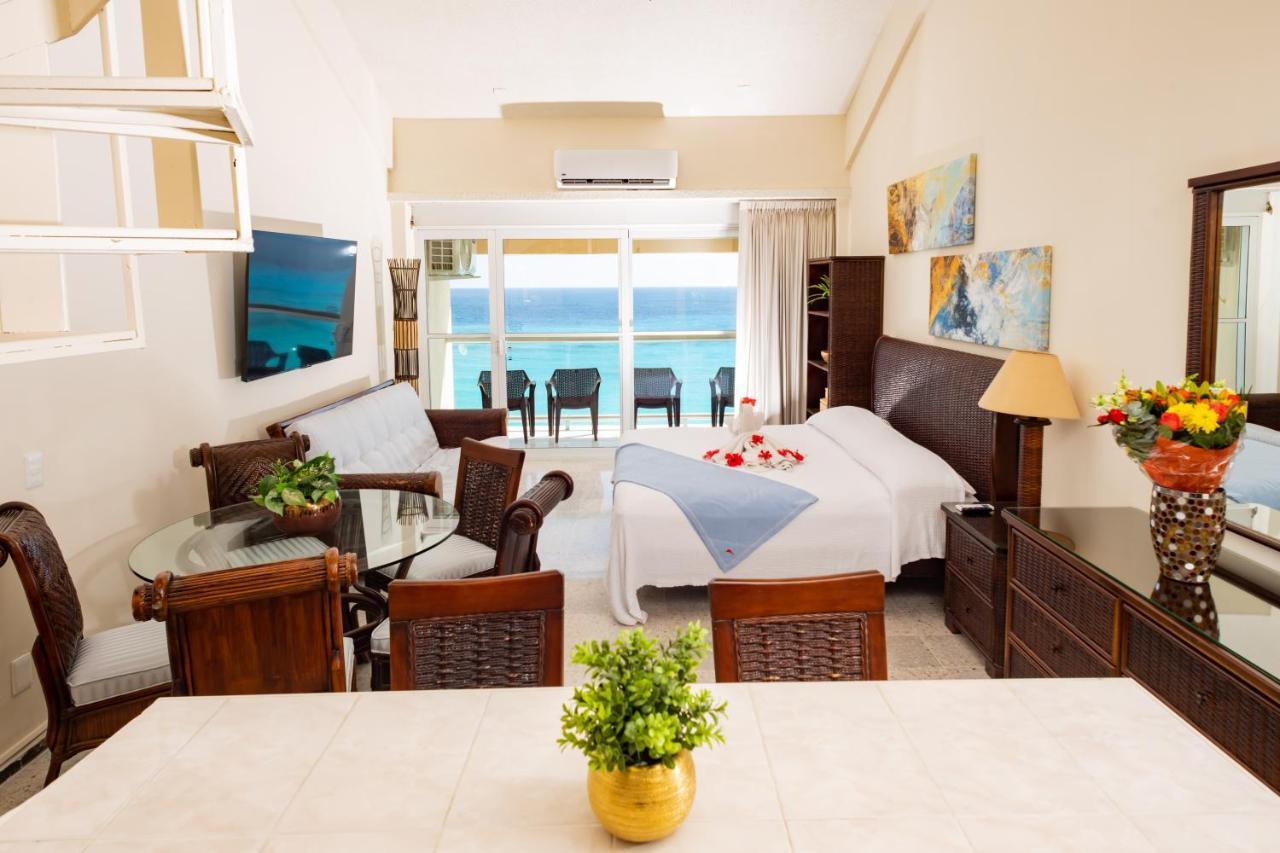 2 Story Oceanfront Penthouses On Cancun Beach! Cancún Exterior foto