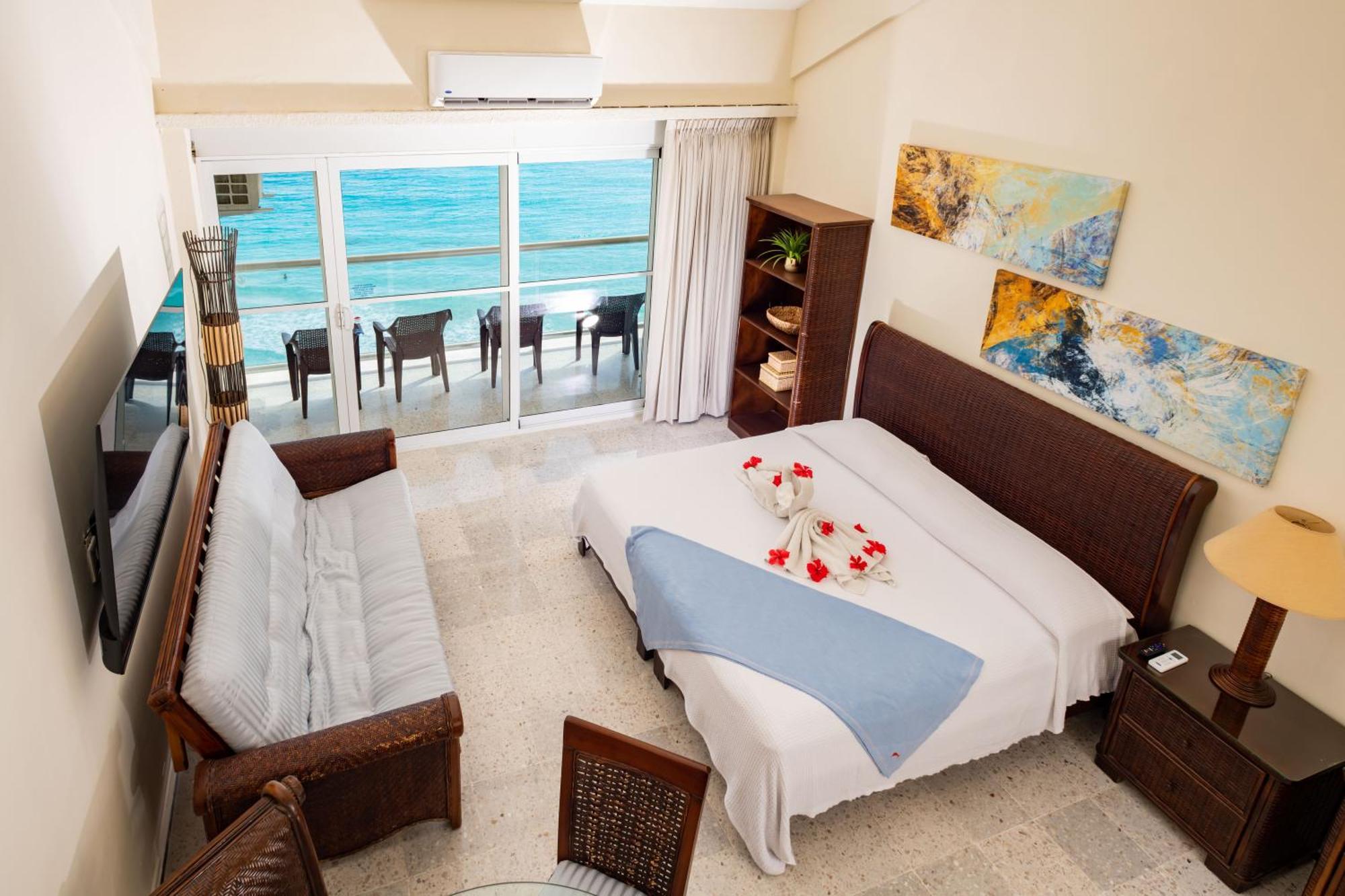 2 Story Oceanfront Penthouses On Cancun Beach! Cancún Exterior foto