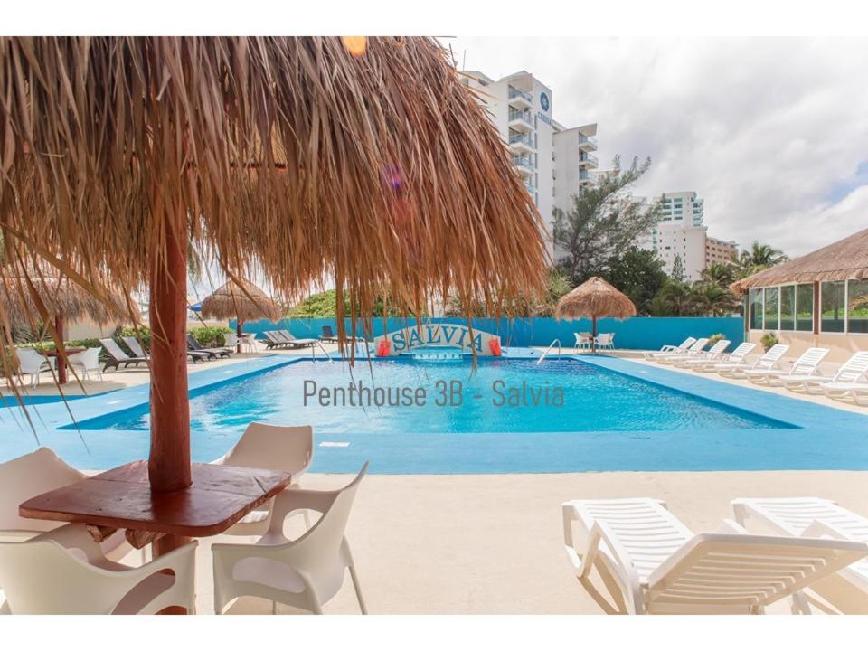2 Story Oceanfront Penthouses On Cancun Beach! Cancún Exterior foto