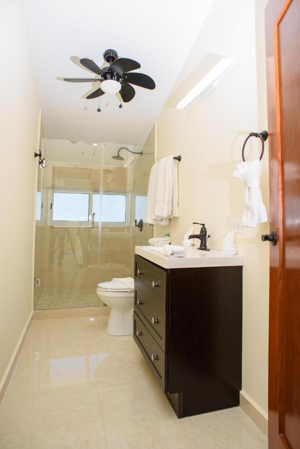 2 Story Oceanfront Penthouses On Cancun Beach! Cancún Exterior foto