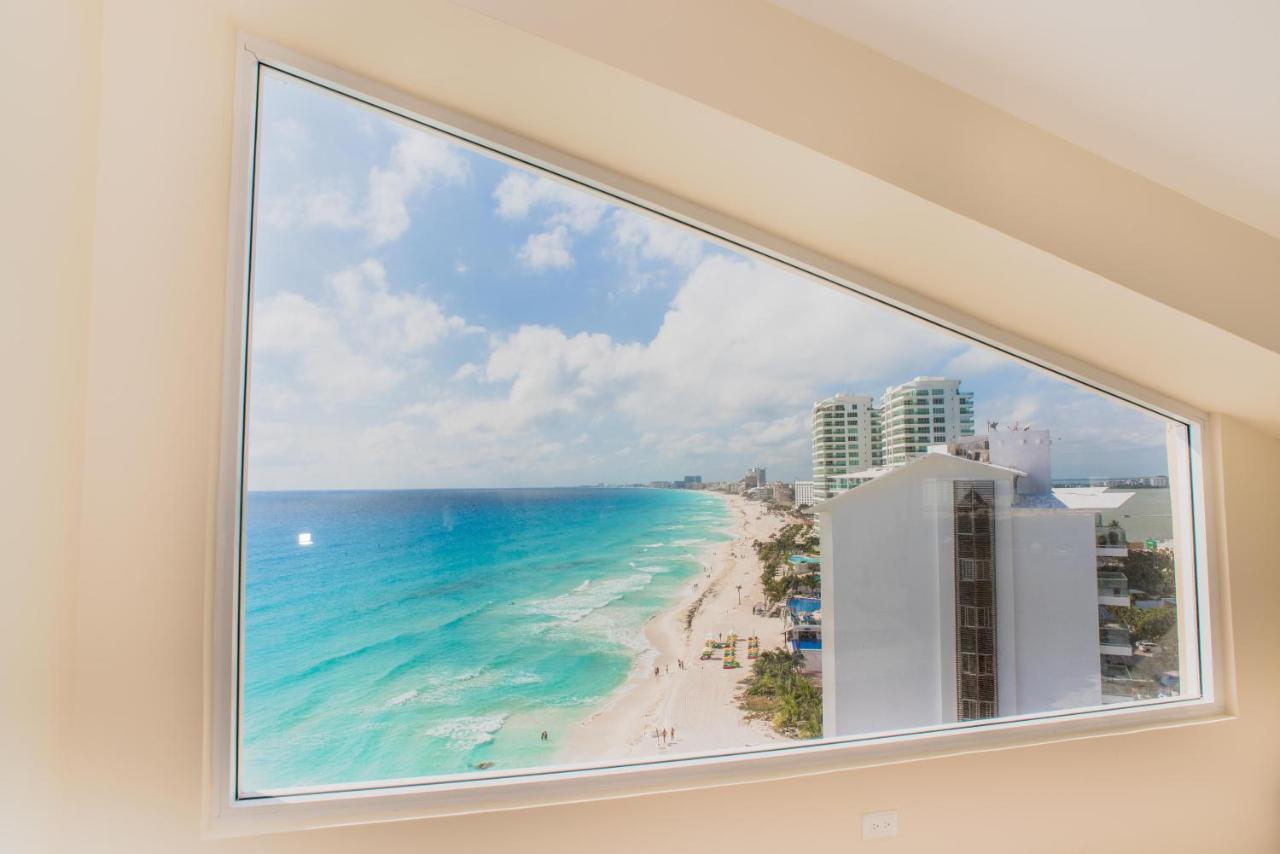 2 Story Oceanfront Penthouses On Cancun Beach! Cancún Exterior foto