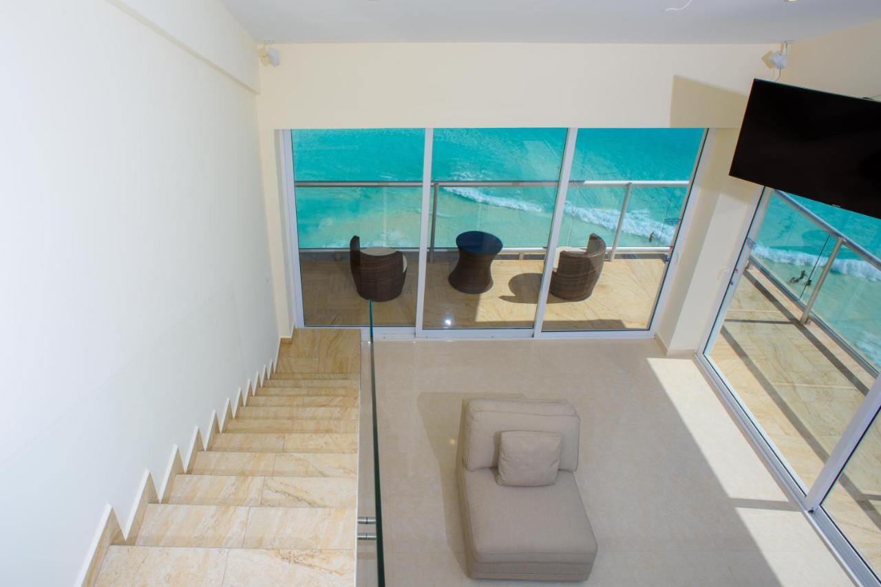 2 Story Oceanfront Penthouses On Cancun Beach! Cancún Exterior foto