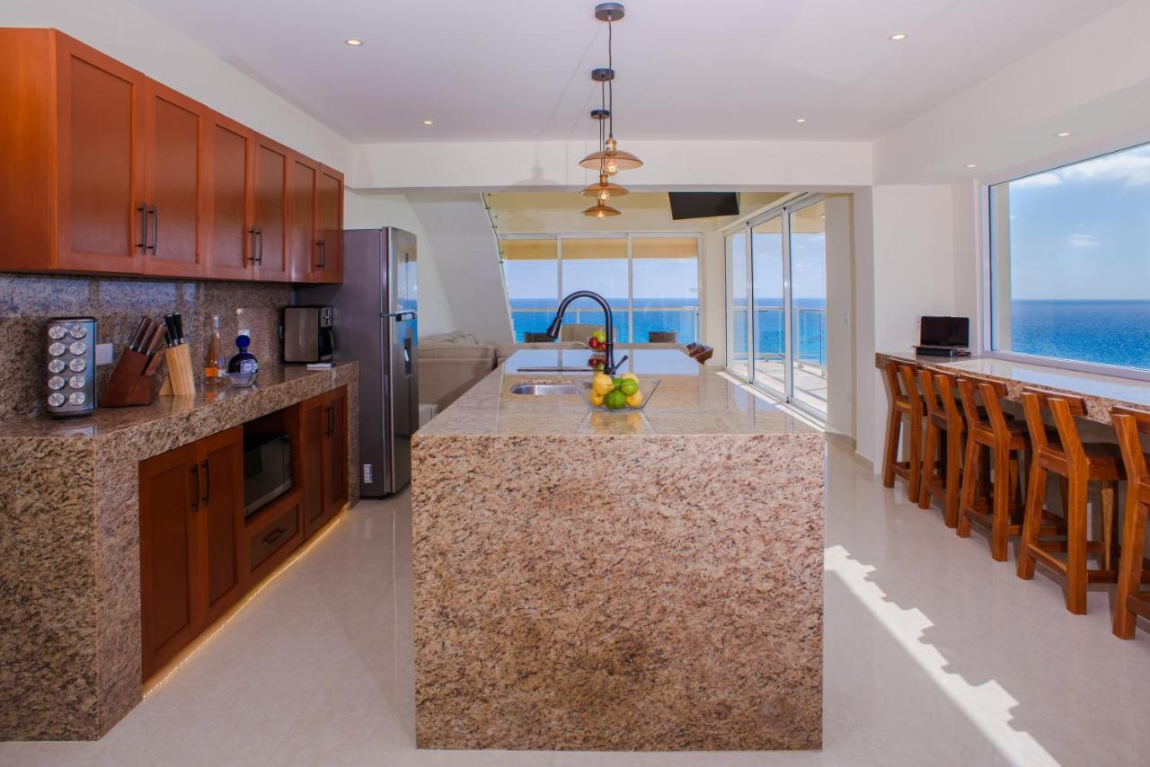 2 Story Oceanfront Penthouses On Cancun Beach! Cancún Exterior foto