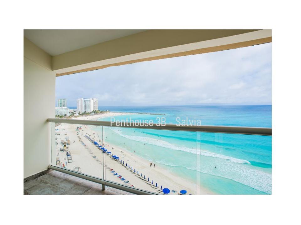 2 Story Oceanfront Penthouses On Cancun Beach! Cancún Exterior foto